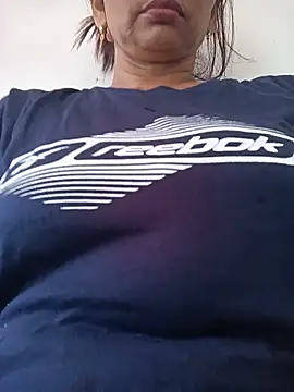 soni yhakur online show from 06/18/26, 09:36
