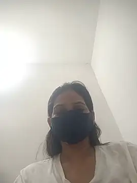 soni yhakur online show from 06/24/26, 12:42