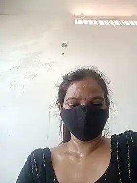 soni yhakur online show from 06/29/26, 09:37