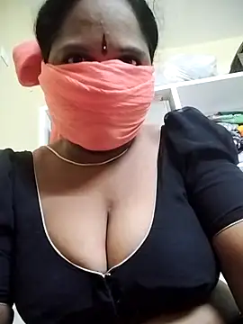 Snapshot of indira-telugu chatting on 10/07/25, 04:09 indira-telugu online show from 10/07/25, 04:09