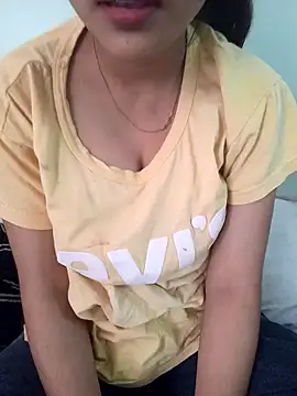 Snapshot of Neha_Tyagi chatting on 11/20/25, 05:40 Neha Tyagi online show from 11/20/25, 05:40