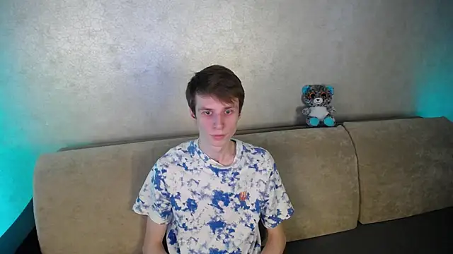 yes cute boy  online show from 03/30/26, 08:48