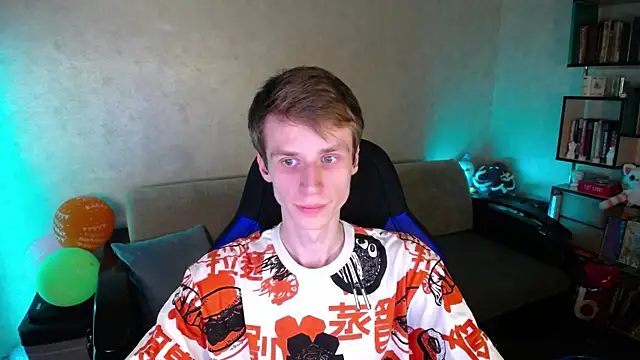yes cute boy  online show from 08/02/26, 08:29