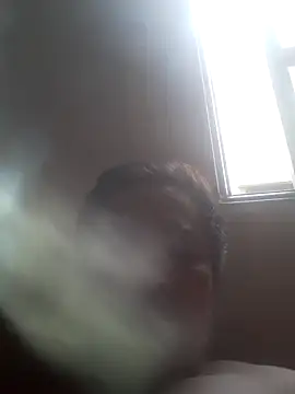 Snapshot of Brongiep chatting on 11/11/25, 05:18 Brongiep online show from 11/11/25, 05:18