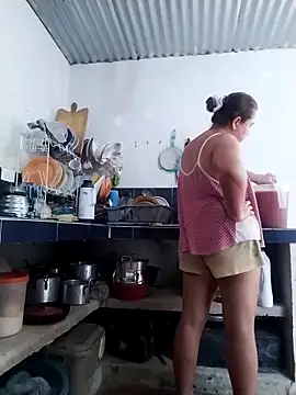 yyuly online show from 09/18/25, 02:41