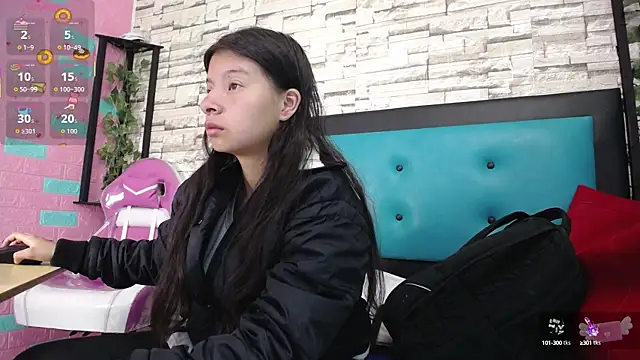 maily can online show from 10/20/25, 01:00