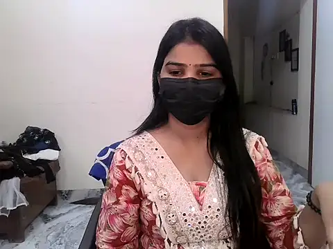 Snapshot of suhana-singh chatting on 07/30/26, 05:50 suhana-singh online show from 07/30/26, 05:50