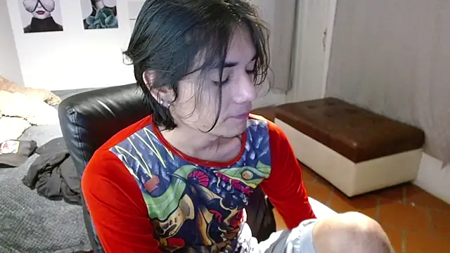 Snapshot of davoxer chatting on 11/16/25, 03:56 davoxer online show from 11/16/25, 03:56