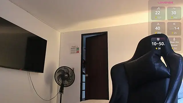 Snapshot of RJBarto chatting on 12/13/25, 09:31 RJBarto online show from 12/13/25, 09:31