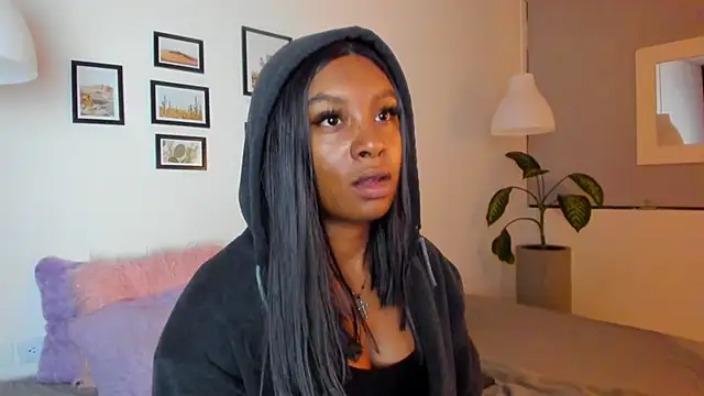 Coco joness online show from 12/05/25, 08:38