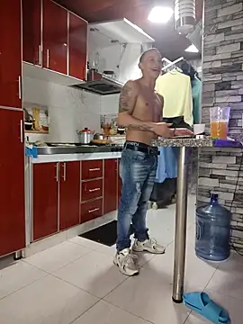 Masterblue hot online show from 10/17/25, 03:20