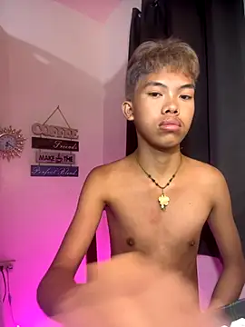 Snapshot of urcumjp chatting on 11/11/25, 11:16 urcumjp online show from 11/11/25, 11:16