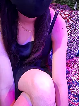 varma4403 online show from 09/08/25, 04:28