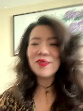 anna yngs online show from 06/10/26, 04:01