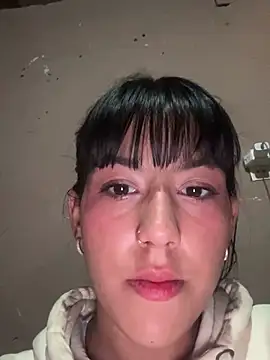 Snapshot of holaaaaa6363 chatting on 10/21/25, 02:51 holaaaaa6363 online show from 10/21/25, 02:51