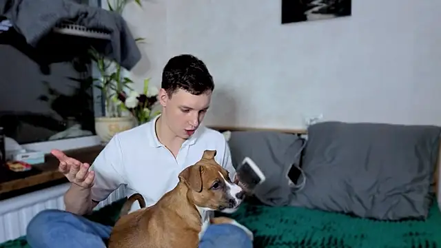 Snapshot of Emily0303 chatting on 10/11/25, 04:38 Emily0303 online show from 10/11/25, 04:38