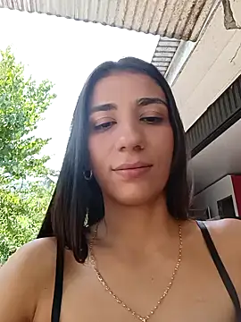 -juicy  online show from 09/28/25, 05:18