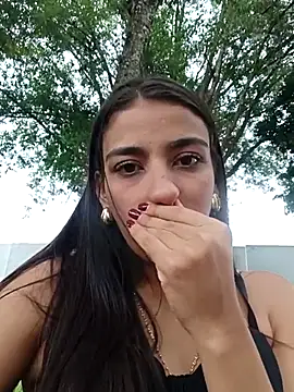 -juicy  online show from 10/26/25, 09:42