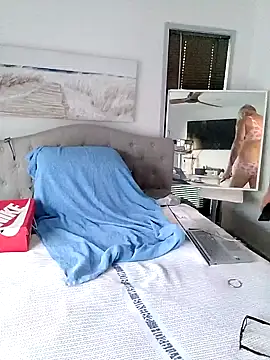 iamthepublickmasterbater online show from 09/28/25, 06:41