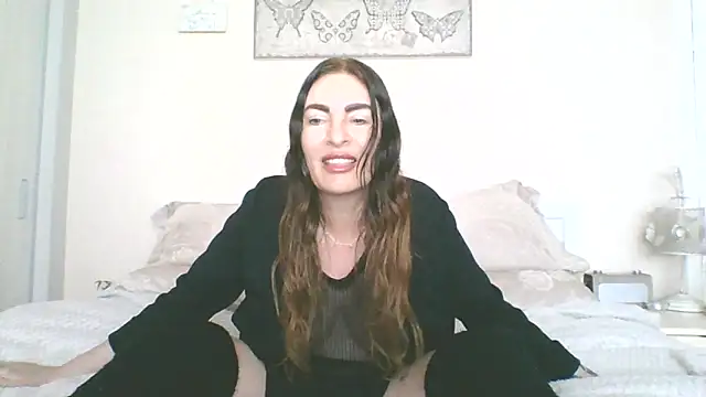 EllaKent online show from 04/25/26, 02:03