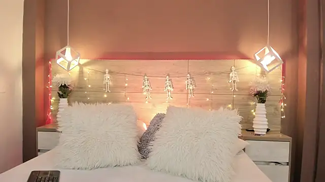 aa lunit online show from 10/21/25, 01:12