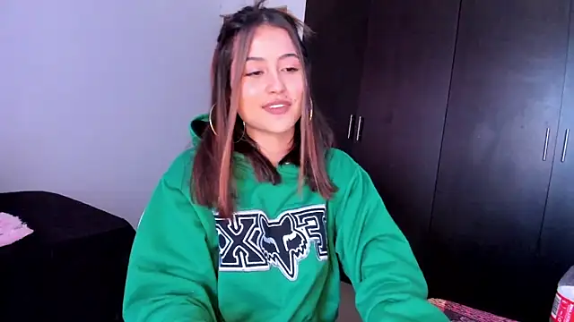 Ana  Pink online show from 09/20/25, 10:33