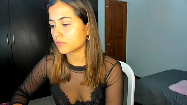 Ana  Pink online show from 10/24/25, 11:45