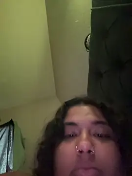 1n0nlythroat online show from 11/28/25, 09:06