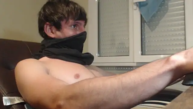 kikelargo22 online show from 07/08/26, 07:29