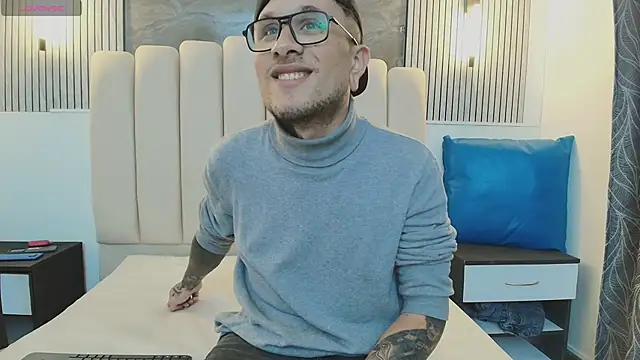 RavenandCody online show from 09/20/25, 04:02