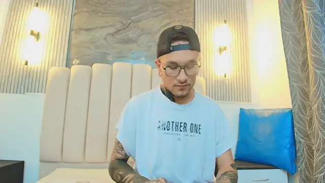 RavenandCody online show from 09/24/25, 02:04