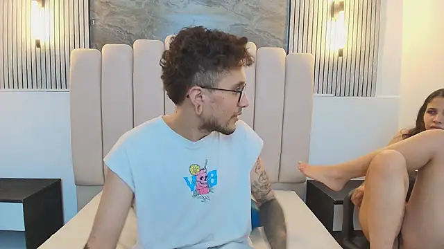 RavenandCody online show from 10/04/25, 03:48