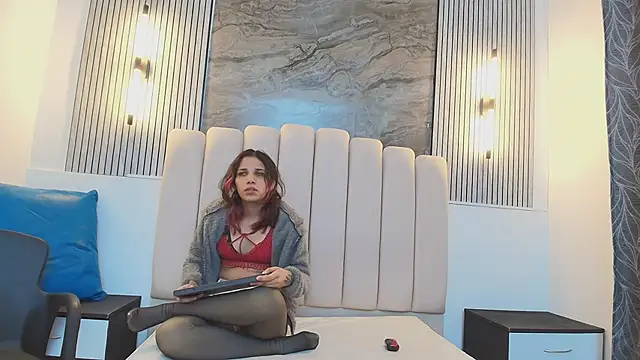 RavenandCody online show from 10/23/25, 04:01