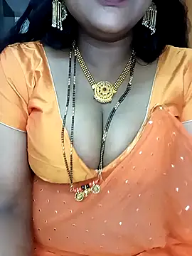 Snapshot of Chadni_kannada chatting on 09/26/25, 04:44 Chadni kannada online show from 09/26/25, 04:44