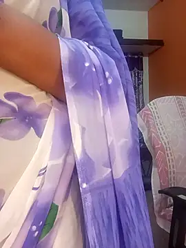 Snapshot of Chadni_kannada chatting on 11/04/25, 04:39 Chadni kannada online show from 11/04/25, 04:39