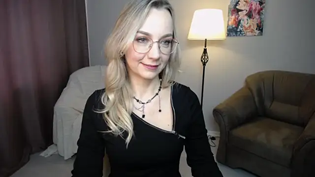 Ava Elior online show from 10/09/25, 09:40