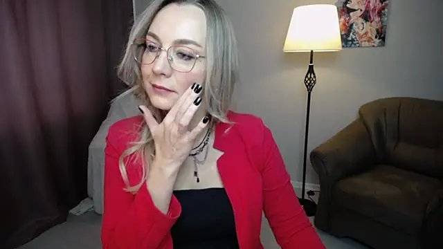 Ava Elior online show from 10/15/25, 09:42