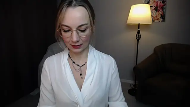 Ava Elior online show from 10/20/25, 10:05