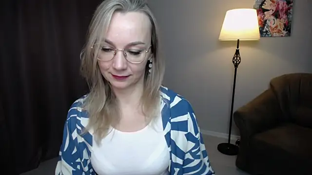 Ava Elior online show from 12/05/25, 06:11