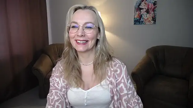 Ava Elior online show from 06/09/26, 11:44