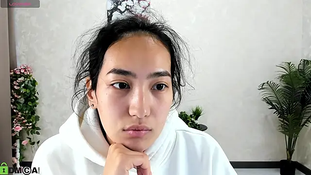 FlirtyAura online show from 10/06/25, 03:26