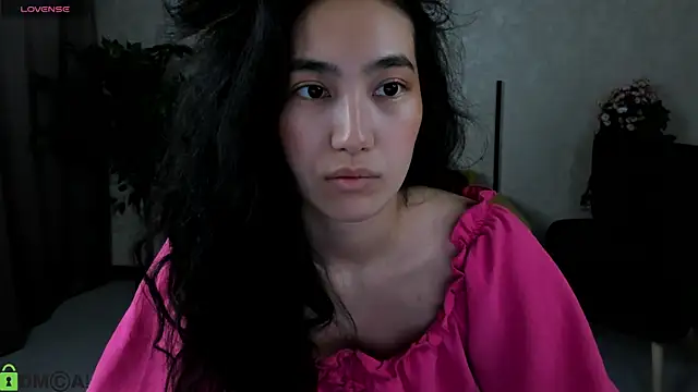 Snapshot of FlirtyAura chatting on 01/07/26, 03:31 FlirtyAura online show from 01/07/26, 03:31