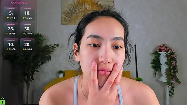 Snapshot of FlirtyAura chatting on 02/02/26, 11:47 FlirtyAura online show from 02/02/26, 11:47