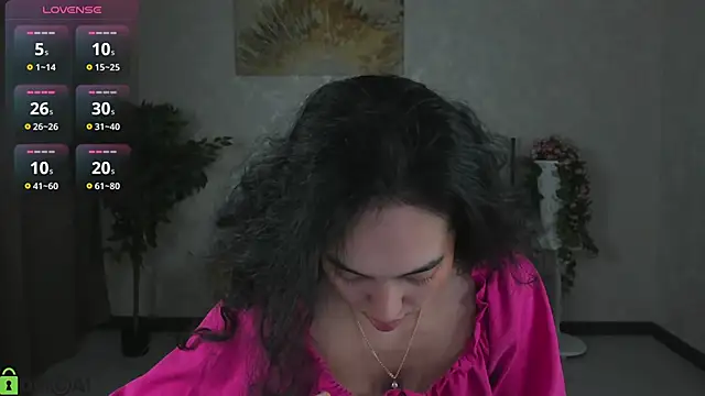 Snapshot of FlirtyAura chatting on 02/12/26, 03:12 FlirtyAura online show from 02/12/26, 03:12
