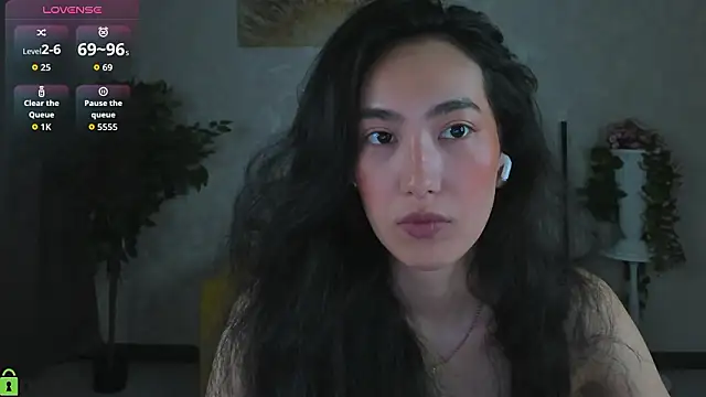Snapshot of FlirtyAura chatting on 02/14/26, 03:25 FlirtyAura online show from 02/14/26, 03:25