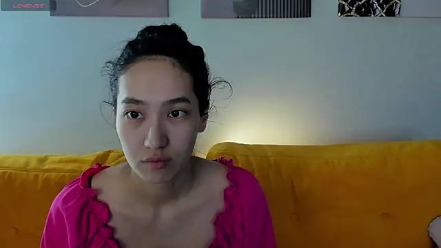 Snapshot of FlirtyAura chatting on 03/22/26, 03:54 FlirtyAura online show from 03/22/26, 03:54