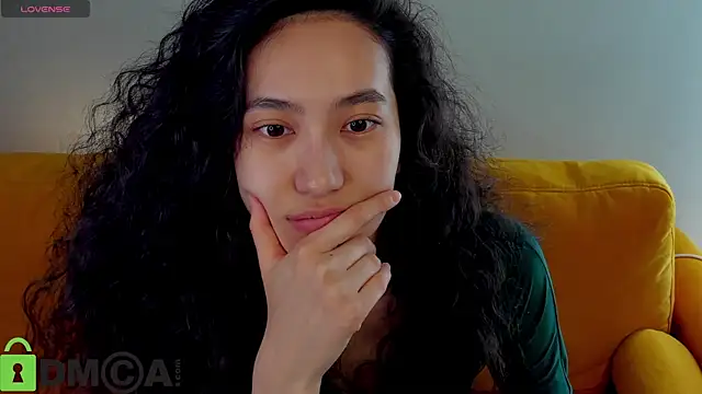 Snapshot of FlirtyAura chatting on 03/26/26, 02:39 FlirtyAura online show from 03/26/26, 02:39