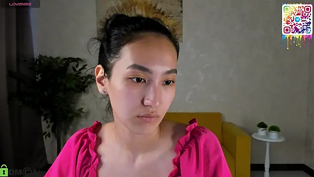 Snapshot of FlirtyAura chatting on 05/05/26, 11:40 FlirtyAura online show from 05/05/26, 11:40