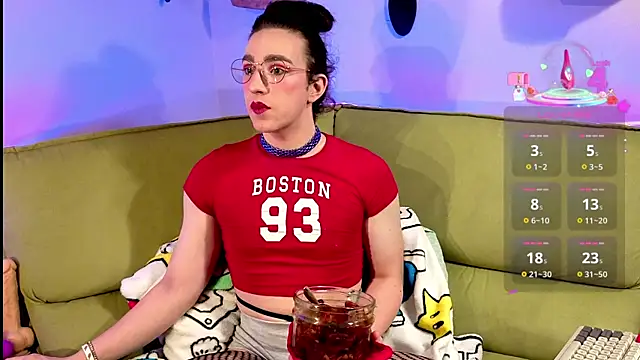 Zesty Peach online show from 10/23/25, 01:54