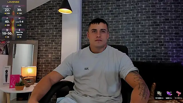 Snapshot of connorsmiith chatting on 09/24/25, 12:47 connorsmiith online show from 09/24/25, 12:47